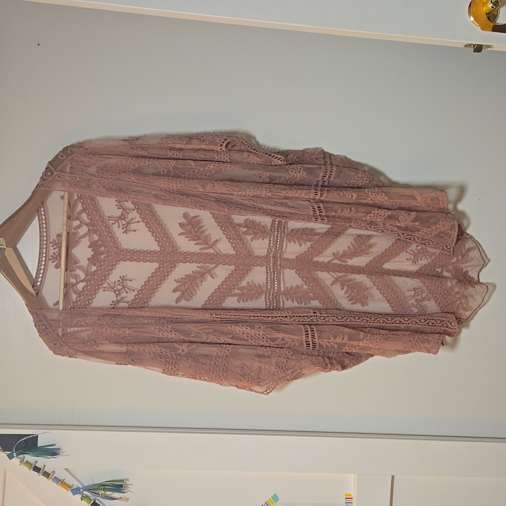 NWOT One Size Dusty Rose Shawl/Cover Up